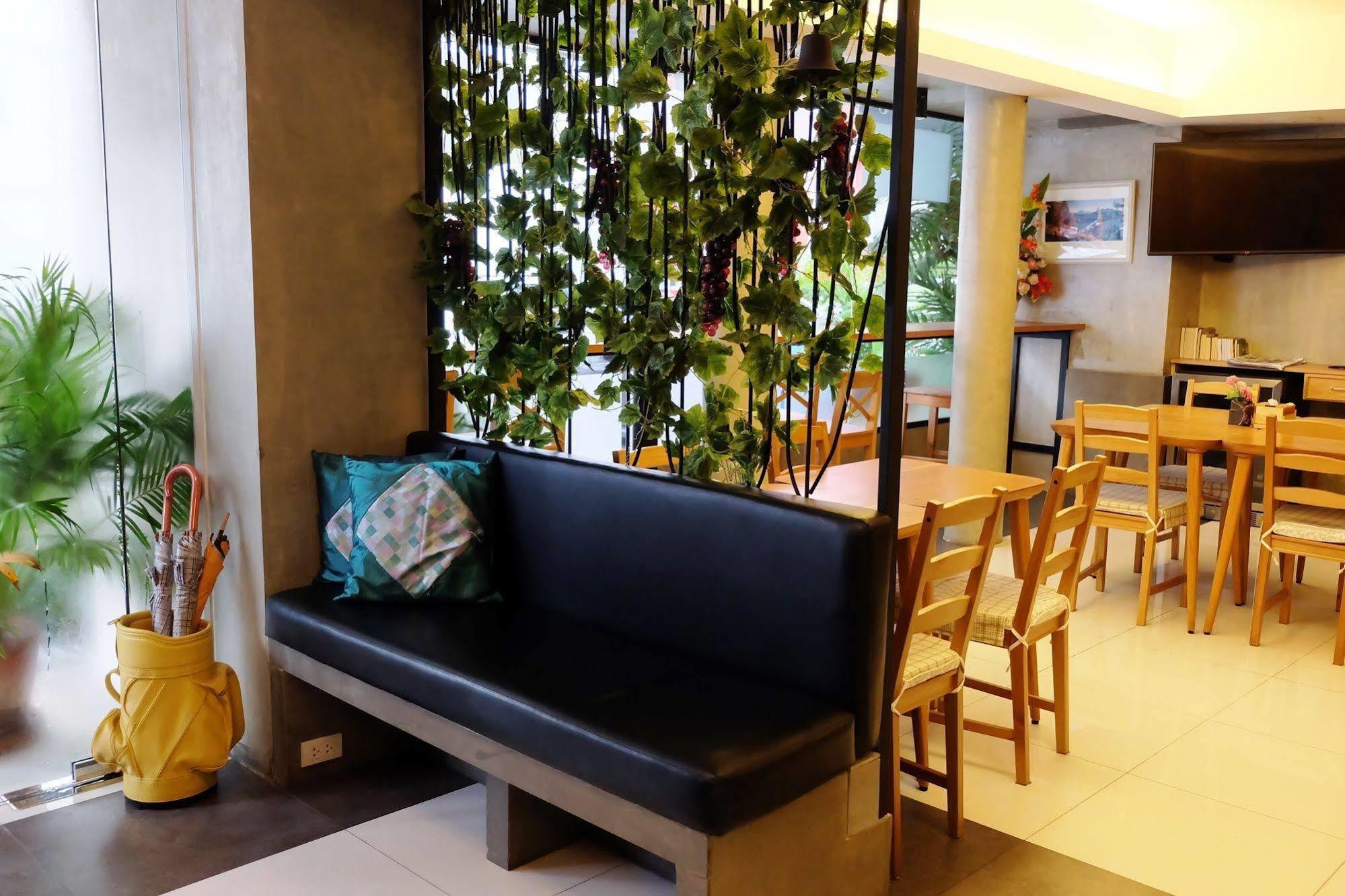Cozy@9Hotel&Kitchen Banguecoque Exterior foto