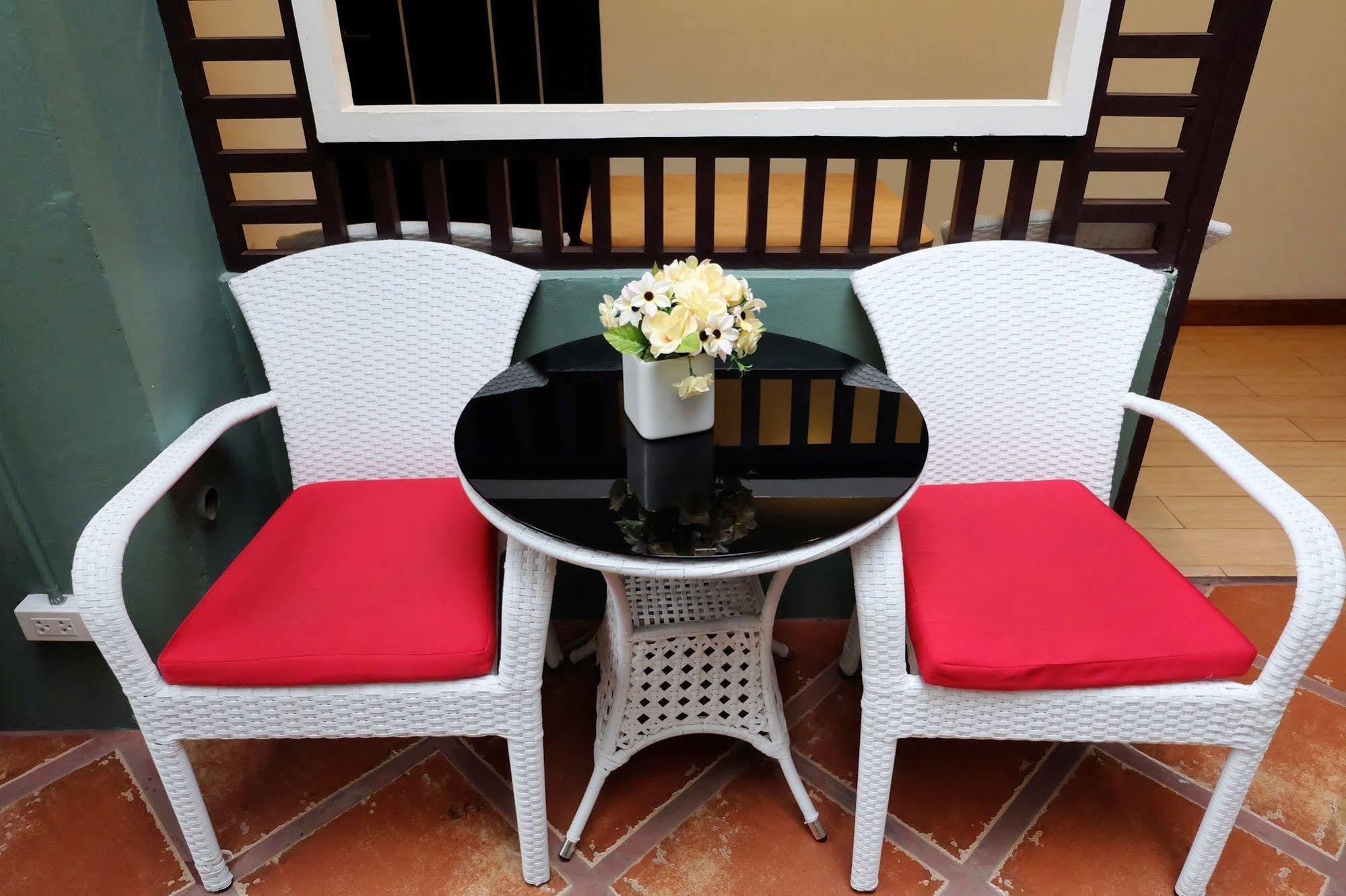 Cozy@9Hotel&Kitchen Banguecoque Exterior foto