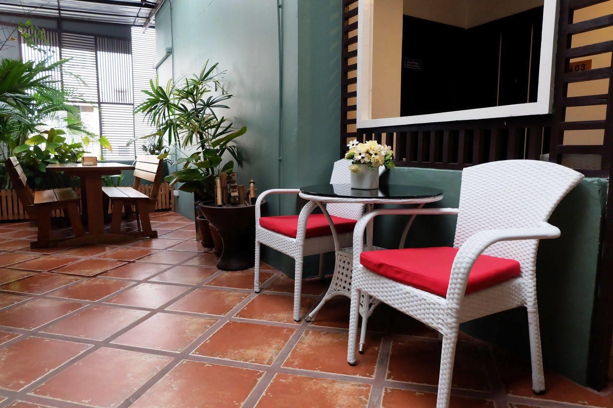 Cozy@9Hotel&Kitchen Banguecoque Exterior foto