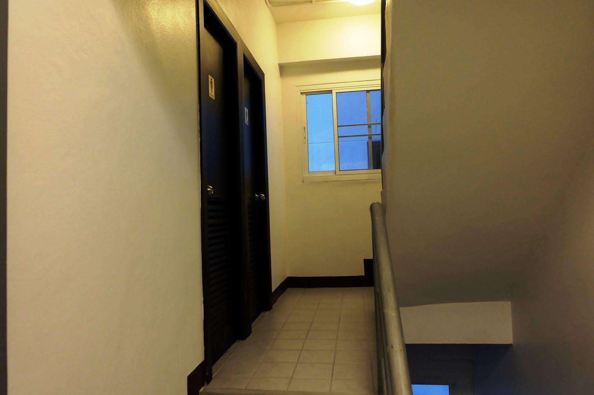 Cozy@9Hotel&Kitchen Banguecoque Exterior foto