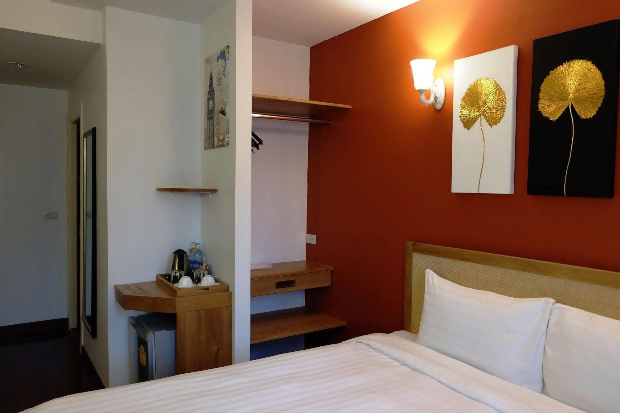Cozy@9Hotel&Kitchen Banguecoque Exterior foto