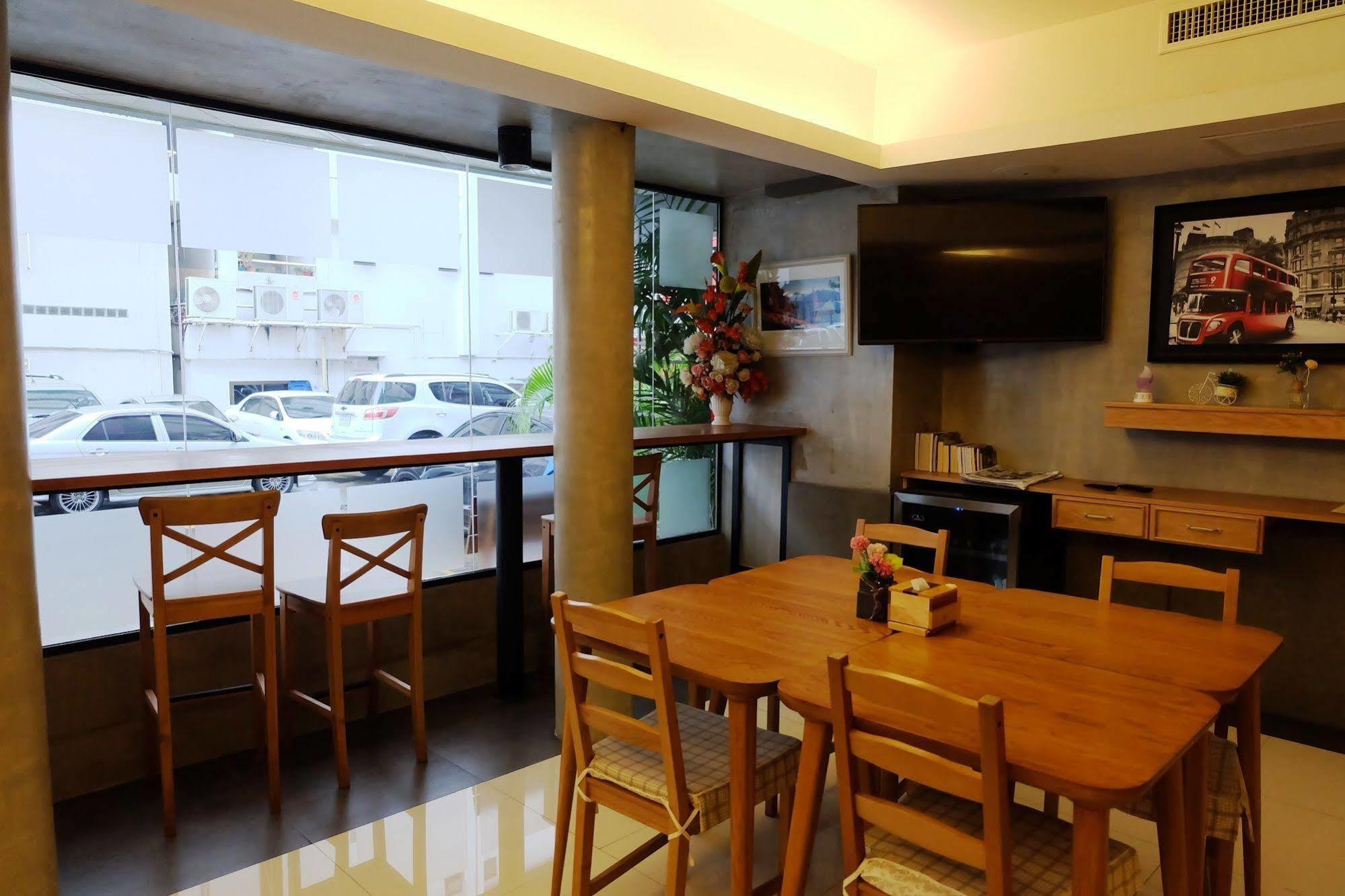 Cozy@9Hotel&Kitchen Banguecoque Exterior foto